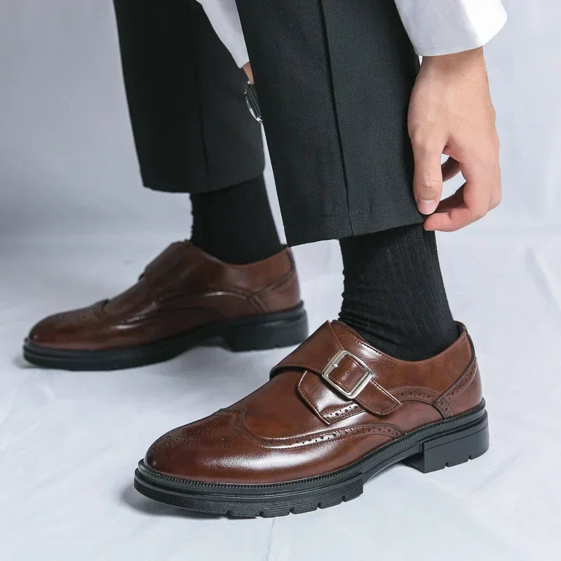 Echte Buckle-Dress-Schuhe