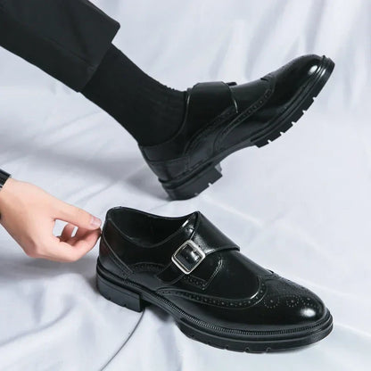 Echte Buckle-Dress-Schuhe